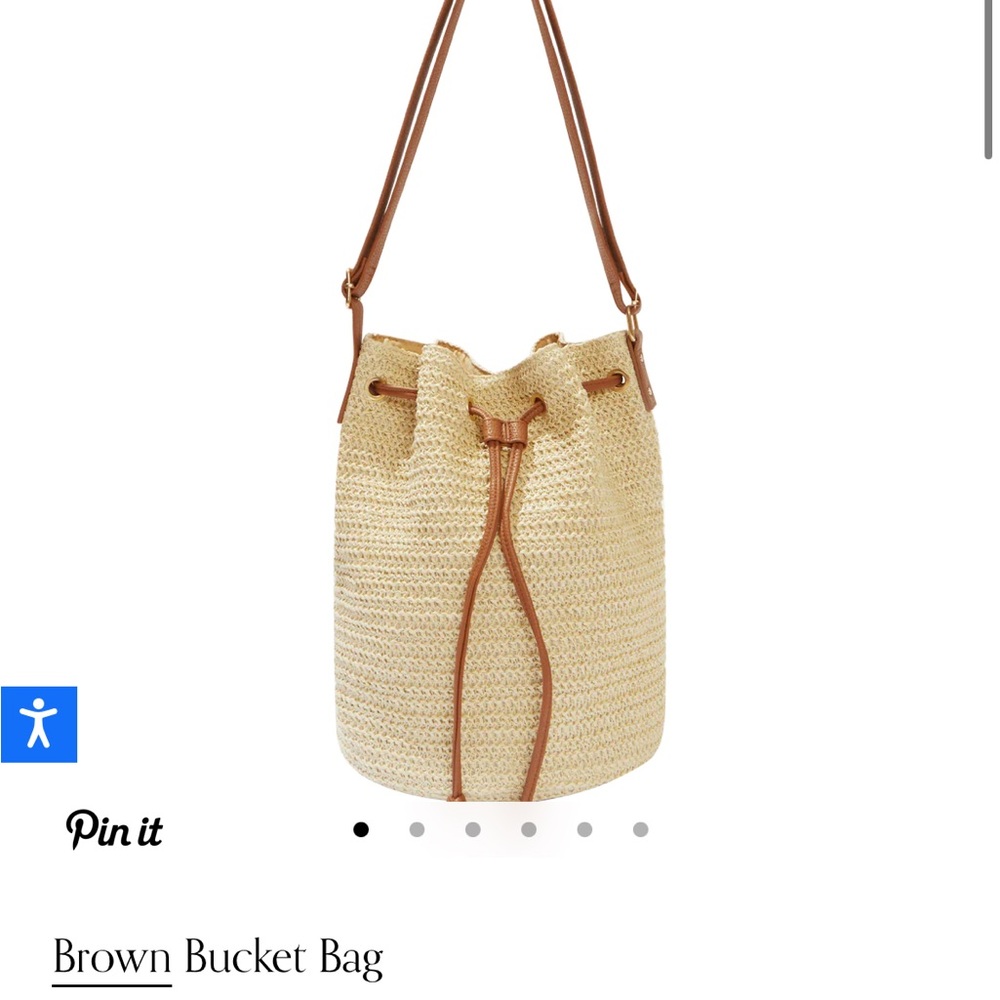 Elegant Tan Bucket Bag